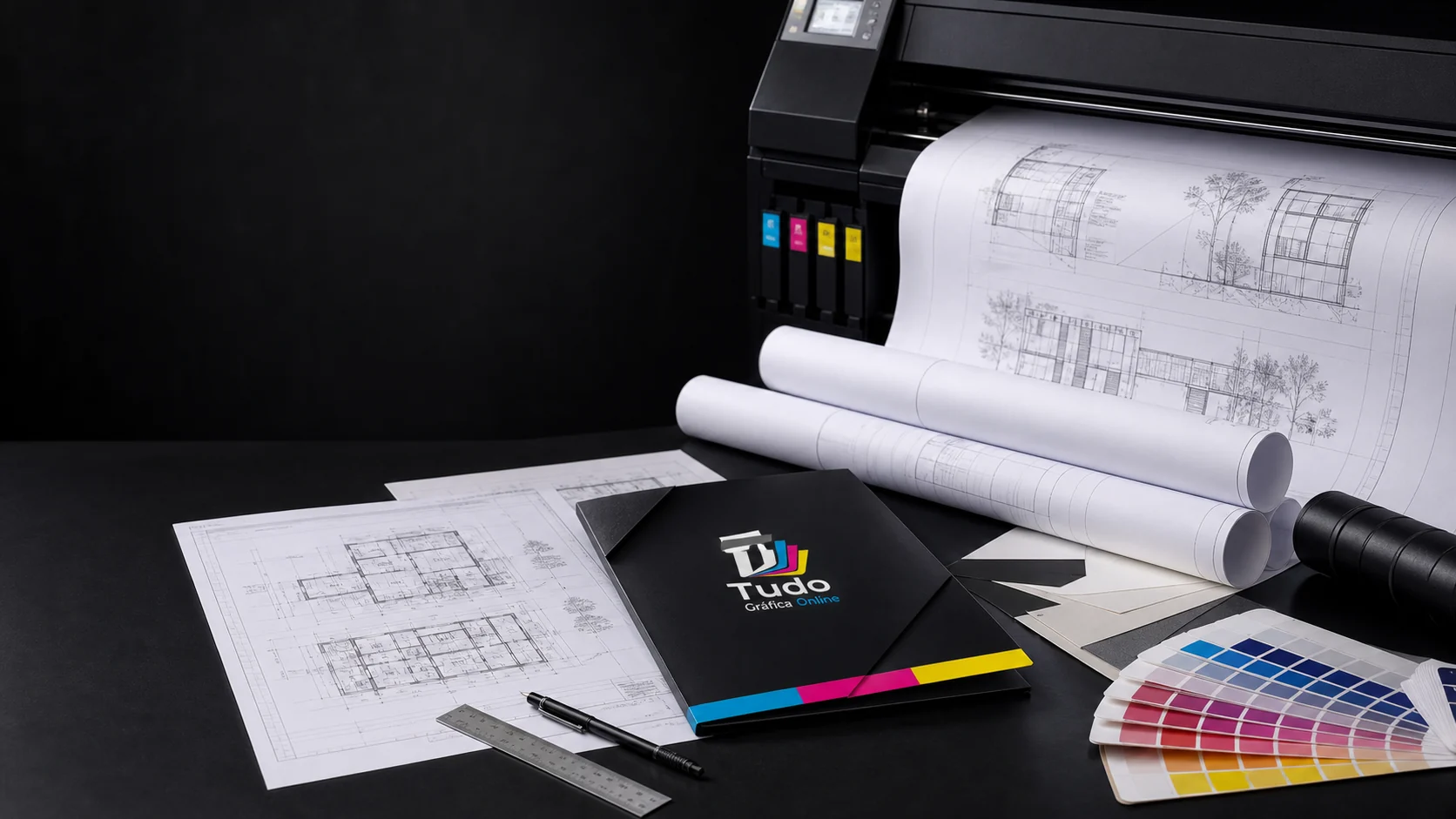 Plotter, plantas e pranchas de projeto impressas